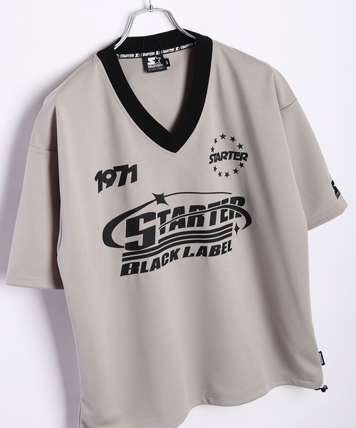 Футболка с короткими рукавами, V-образным вырезом, большим логотипом, сетчатая, с затягивающимся шнурком по низу STARTER BLACK LABEL, Черный, Футболка с короткими рукавами, V-образным вырезом, большим логотипом, сетчатая, с затягивающимся шнурком по низу
Футболка с короткими рукавами, V-образным вырезом, большим логотипом, сетчатая, с затягивающимся шнурком по низу STARTER BLACK LABEL, Черный, Футболка с короткими рукавами, V-образным вырезом, большим логотипом, сетчатая, с затягивающимся шнурком по низу