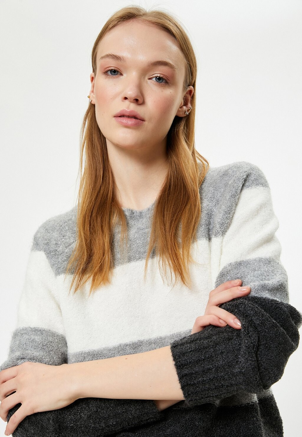 Джемпер Koton, серый
Джемпер Koton, серый