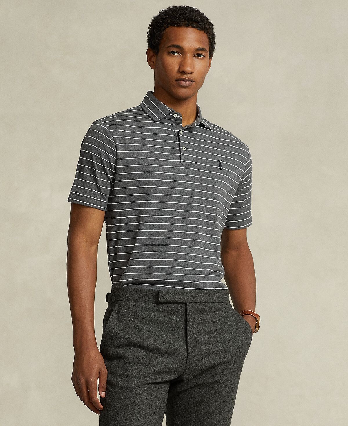 Мужская рубашка-поло из мягкого хлопка классического кроя в полоску Polo Ralph Lauren
Мужская рубашка-поло из мягкого хлопка классического кроя в полоску Polo Ralph Lauren