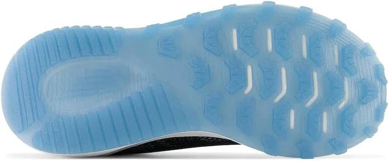 New Balance детские кроссовки FuelCell V7 для игры на искусственном газоне, черно-белый
New Balance детские кроссовки FuelCell V7 для игры на искусственном газоне, черно-белый