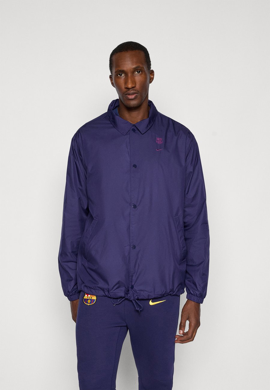 Куртка Nike Performance FC BARCELONA CLUB COACHES JACKET, Imperial Purple/Bright Grape/Purple
Куртка Nike Performance FC BARCELONA CLUB COACHES JACKET, Imperial Purple/Bright Grape/Purple