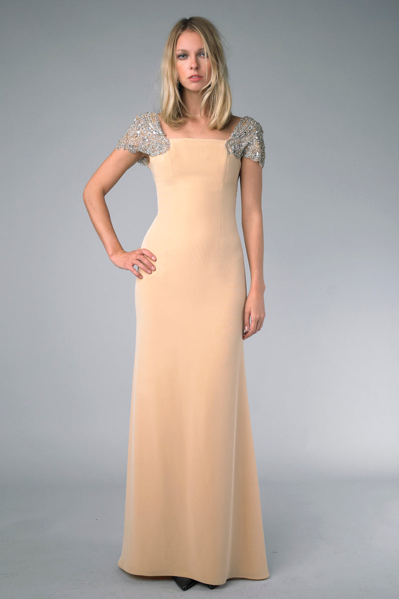 Вечернее платье с рукавами-крылышками Basix Black Label, Champagne
Вечернее платье с рукавами-крылышками Basix Black Label, Champagne