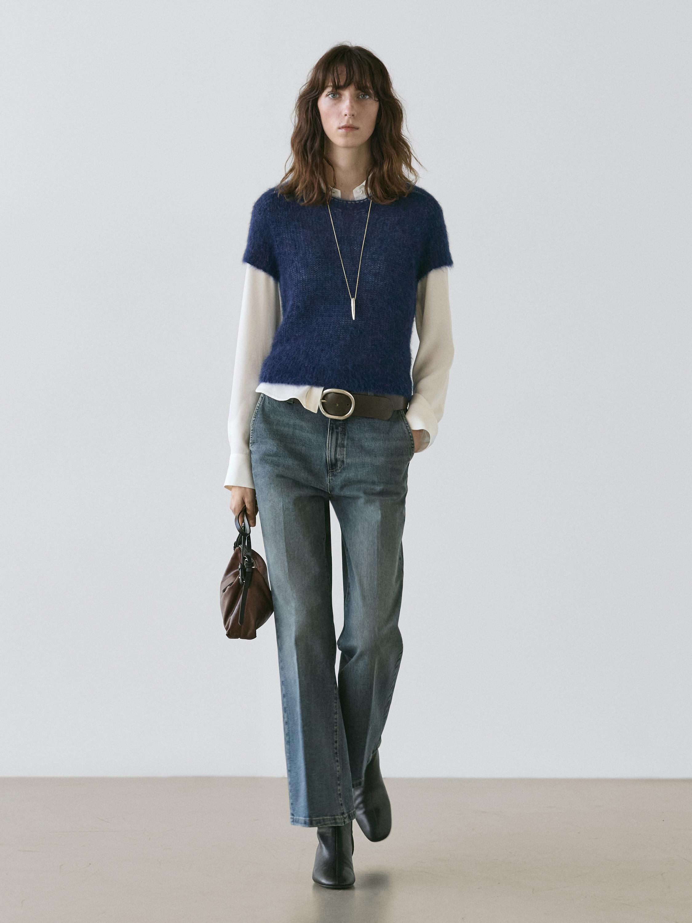 Вязаный свитер из смесовой альпаки с коротким рукавом Massimo Dutti, dark blue
Вязаный свитер из смесовой альпаки с коротким рукавом Massimo Dutti, dark blue