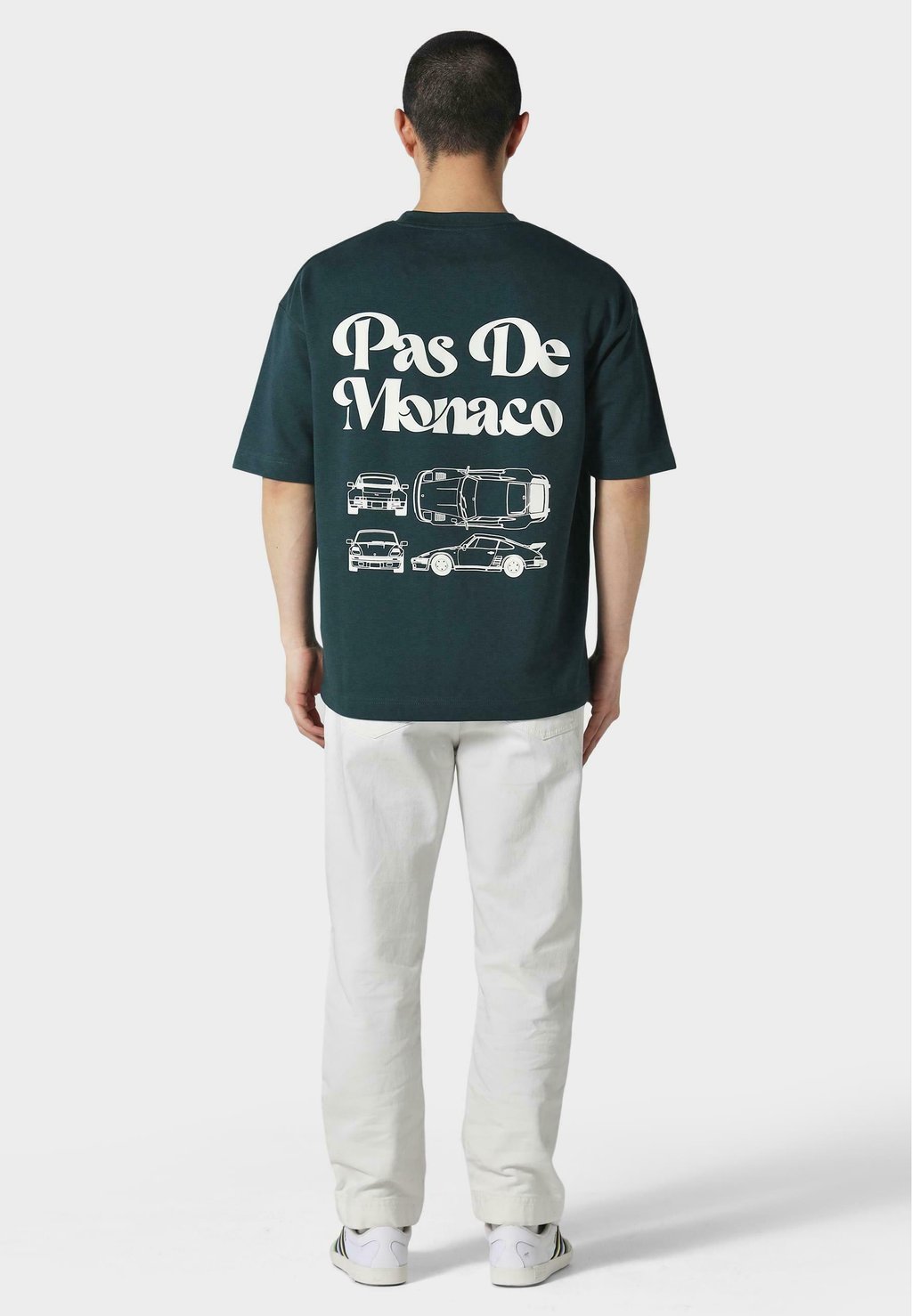 Футболка с принтом CARRE Pas de Monaco, зеленый
Футболка с принтом CARRE Pas de Monaco, зеленый