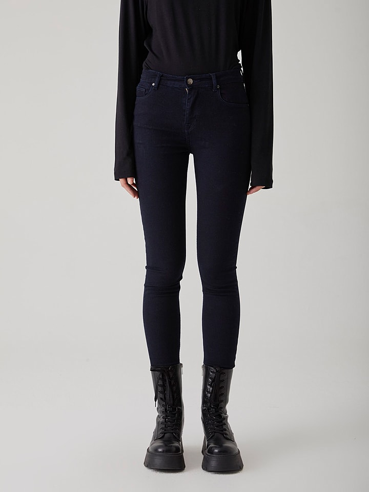 Джинсы LTB, черный
Джинсы LTB, черный