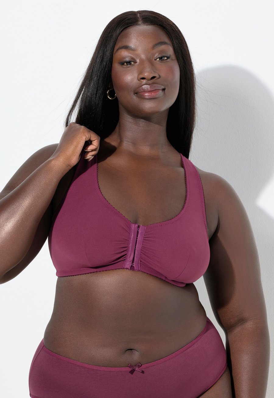 Бюстгальтер Ulla Popken BACK FRONT CLOSE, Dark Berry/Berry
Бюстгальтер Ulla Popken BACK FRONT CLOSE, Dark Berry/Berry