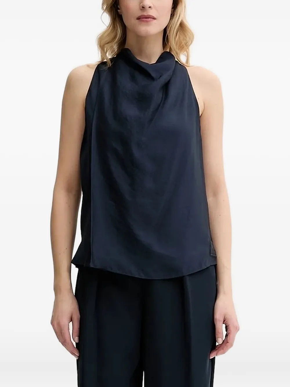 Топ с вырезом халтер Armani Exchange, синий
Топ с вырезом халтер Armani Exchange, синий