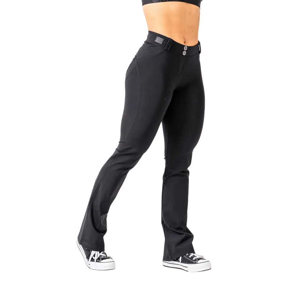 Леггинсы Nebbia Bubble butt flared pants 2.0 power lift 308, черный
Леггинсы Nebbia Bubble butt flared pants 2.0 power lift 308, черный