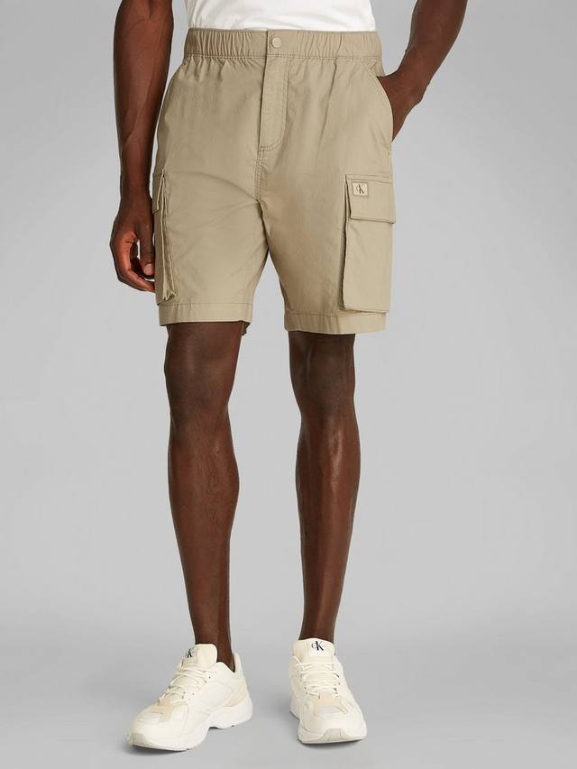 Шорты-карго Calvin Klein, песочный
Шорты-карго Calvin Klein, песочный