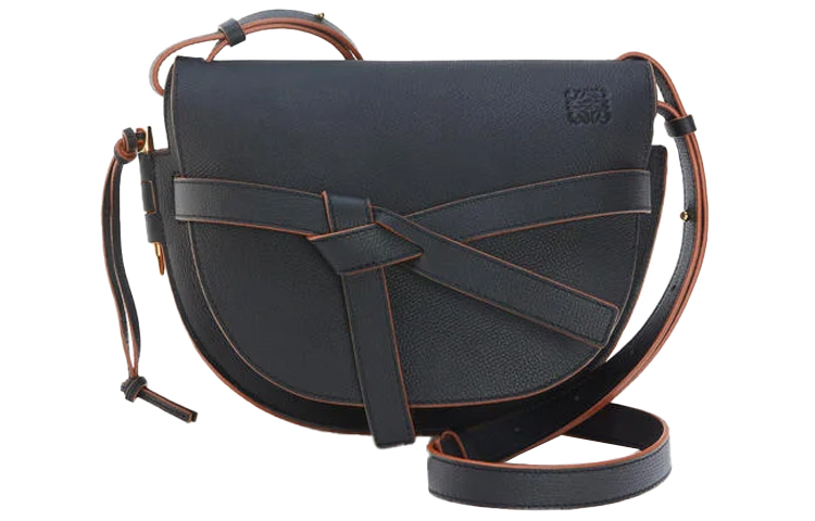 LOEWE Кожаная сумка через плечо
LOEWE Кожаная сумка через плечо