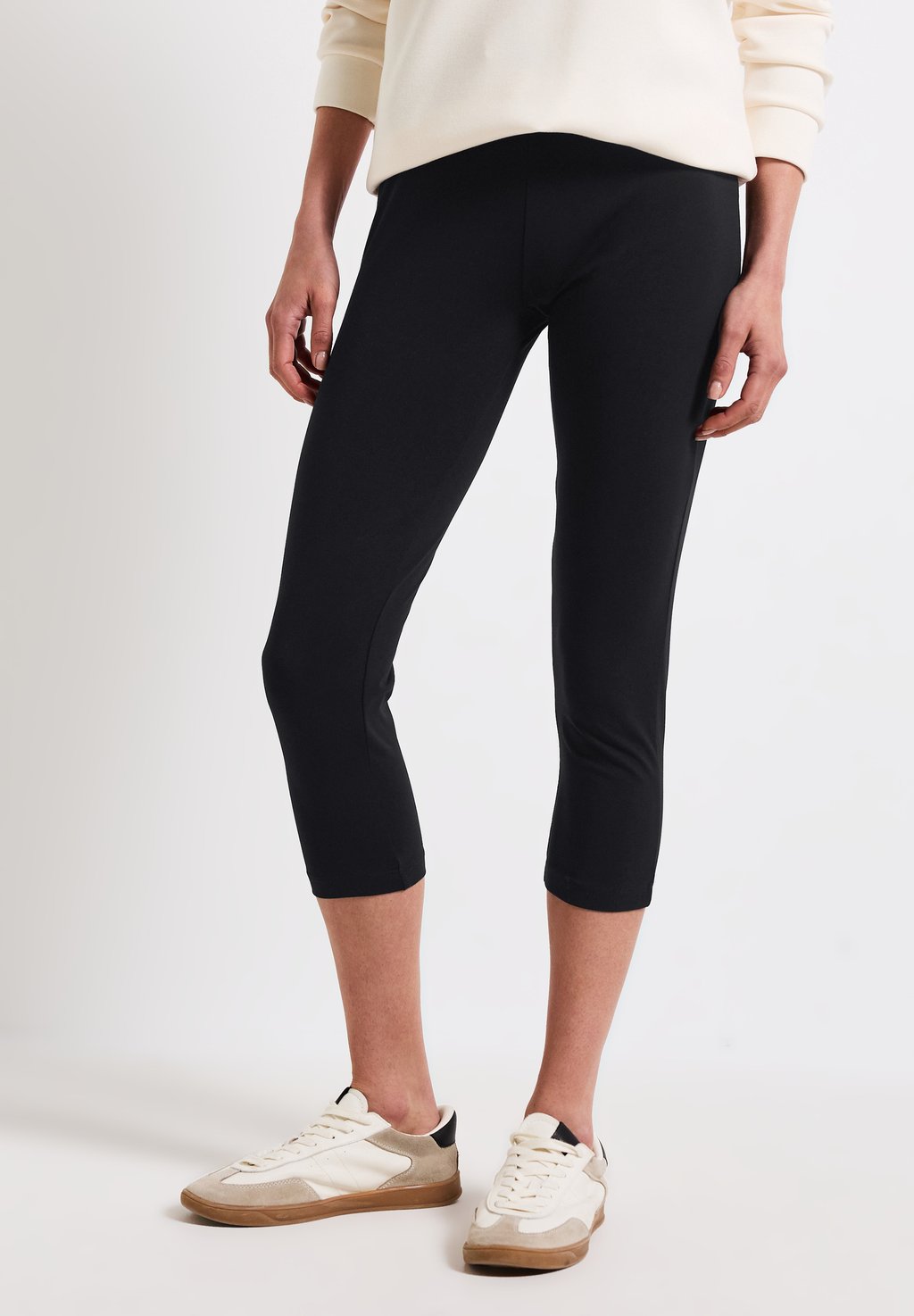 Леггинсы 3/4 Street One, черный
Леггинсы 3/4 Street One, черный