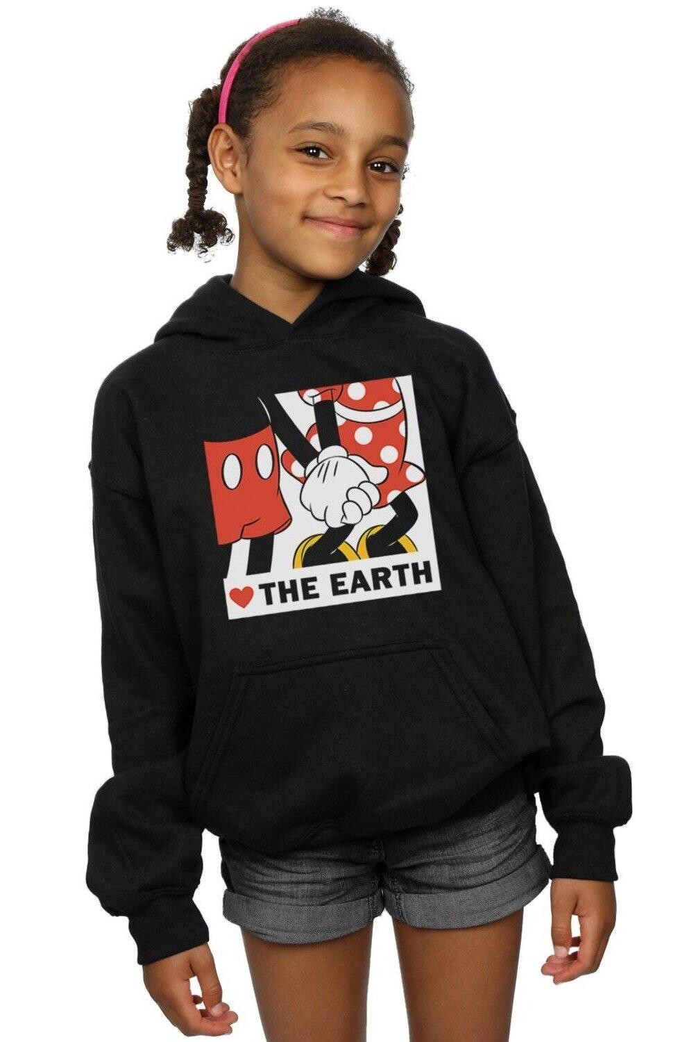 Толстовка с Микки Маусом в форме сердца и земли Disney, черный
Толстовка с Микки Маусом в форме сердца и земли Disney, черный