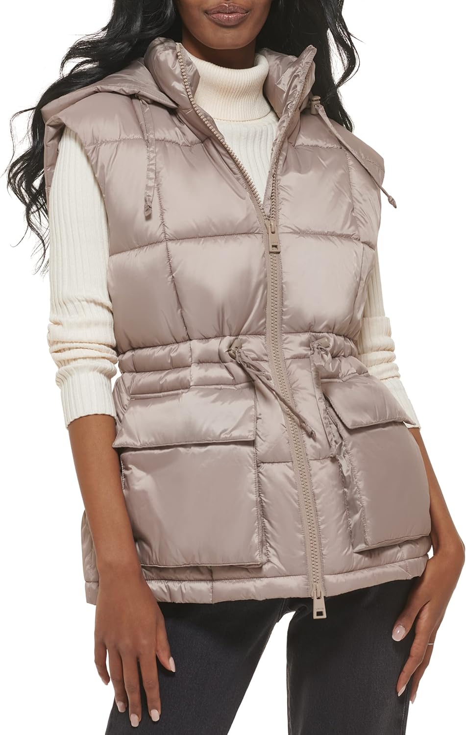 Женская стеганая куртка-пуховик Levi's Megan с капюшоном, Light Grey Vest
Женская стеганая куртка-пуховик Levi's Megan с капюшоном, Light Grey Vest