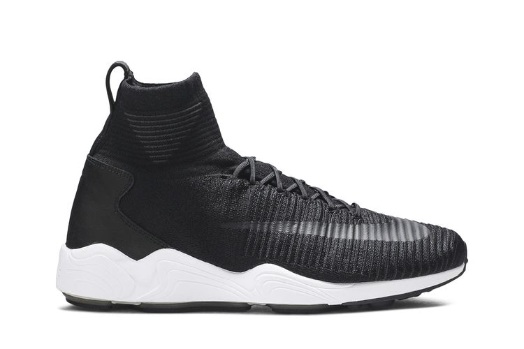 Кроссовки Zoom Mercurial 11 Flyknit FC, черный
Кроссовки Zoom Mercurial 11 Flyknit FC, черный