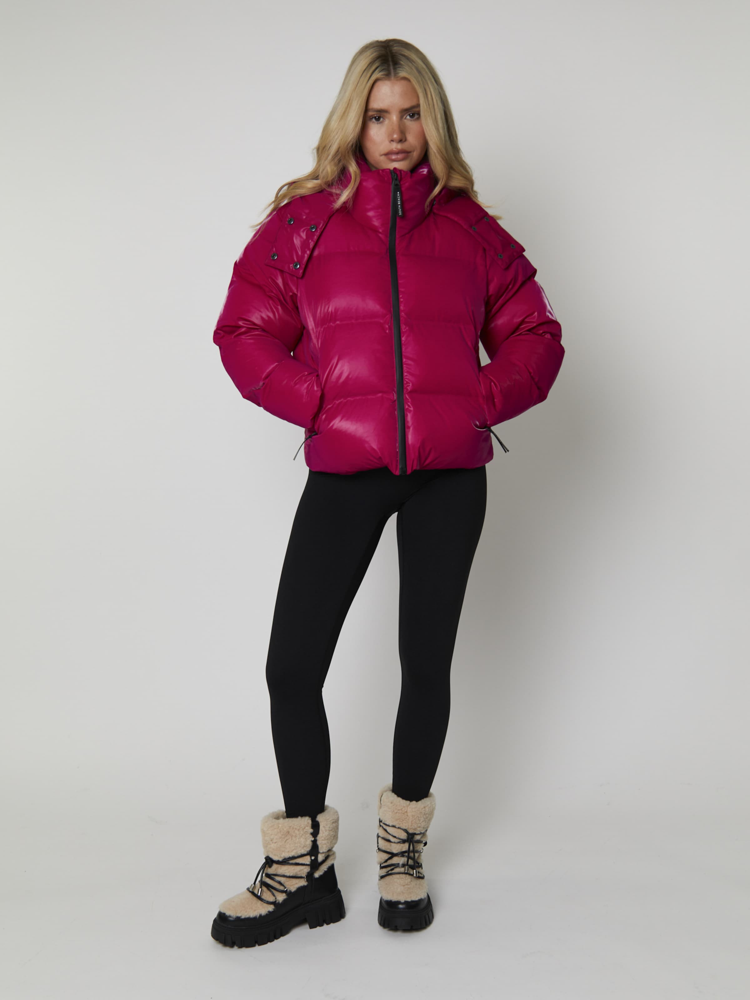 South Beach Спортивная куртка в розовом цвете
South Beach Спортивная куртка в розовом цвете