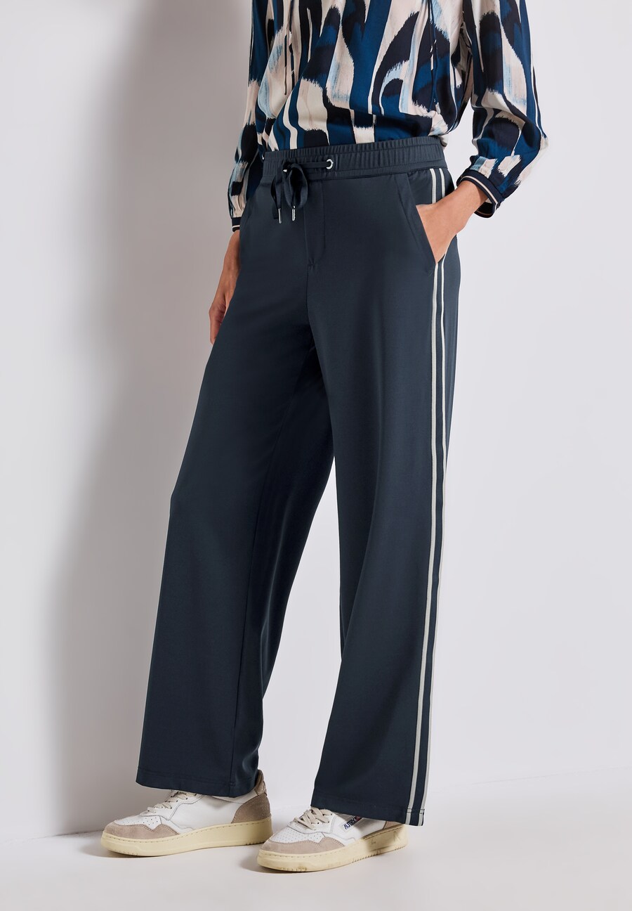 Брюки свободного кроя STREET ONE, темно-синий
Брюки свободного кроя STREET ONE, темно-синий