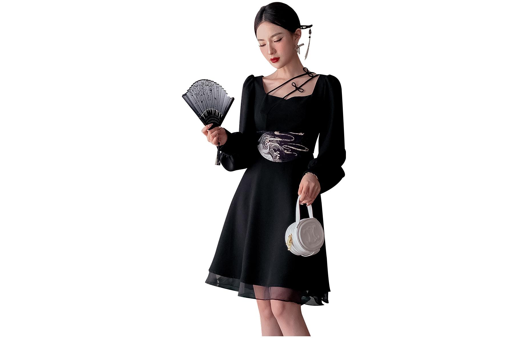 JK&JS Женское черное платье с длинными рукавами
JK&JS Женское черное платье с длинными рукавами