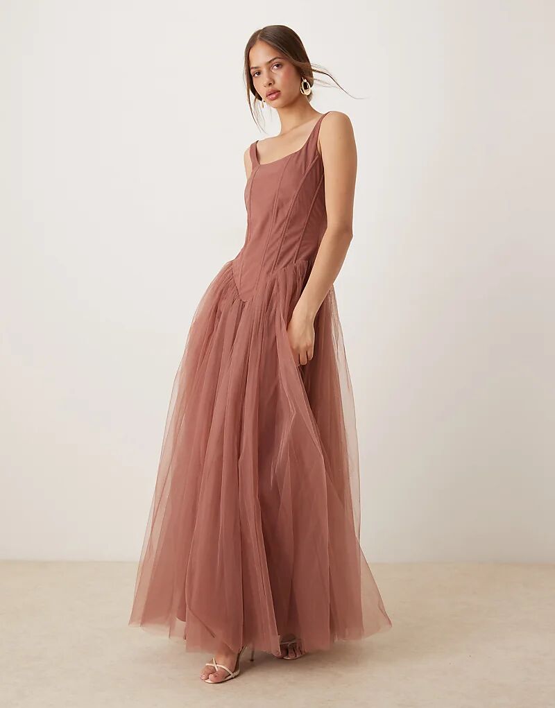 Платье-корсет макси с кружевом и бисером, оборками по подолу, розово-коричневого цвета
Платье-корсет макси с кружевом и бисером, оборками по подолу, розово-коричневого цвета