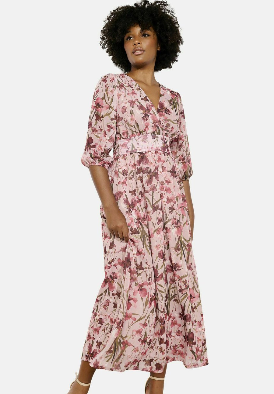 Платье LolaLiza FLOWING FLORAL, Cosmetic Pink/Pink
Платье LolaLiza FLOWING FLORAL, Cosmetic Pink/Pink