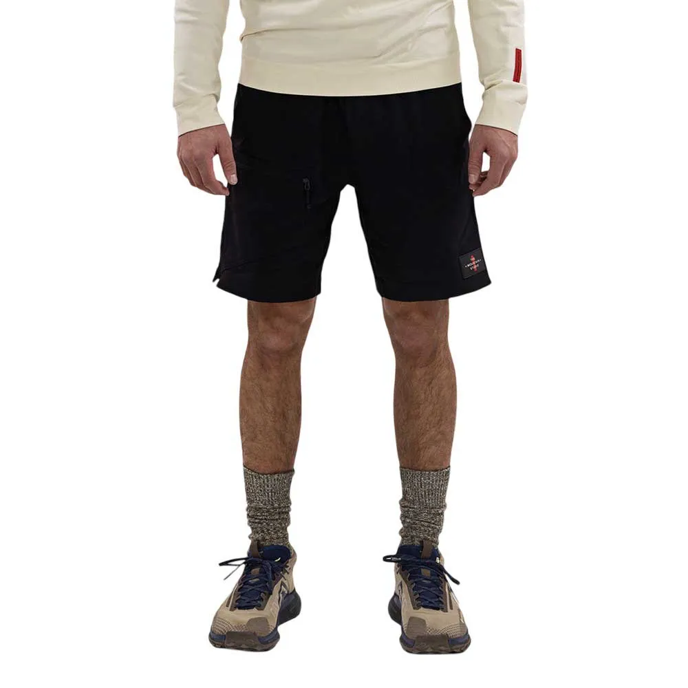 Шорты The Mountain Studio Field, черный
Шорты The Mountain Studio Field, черный