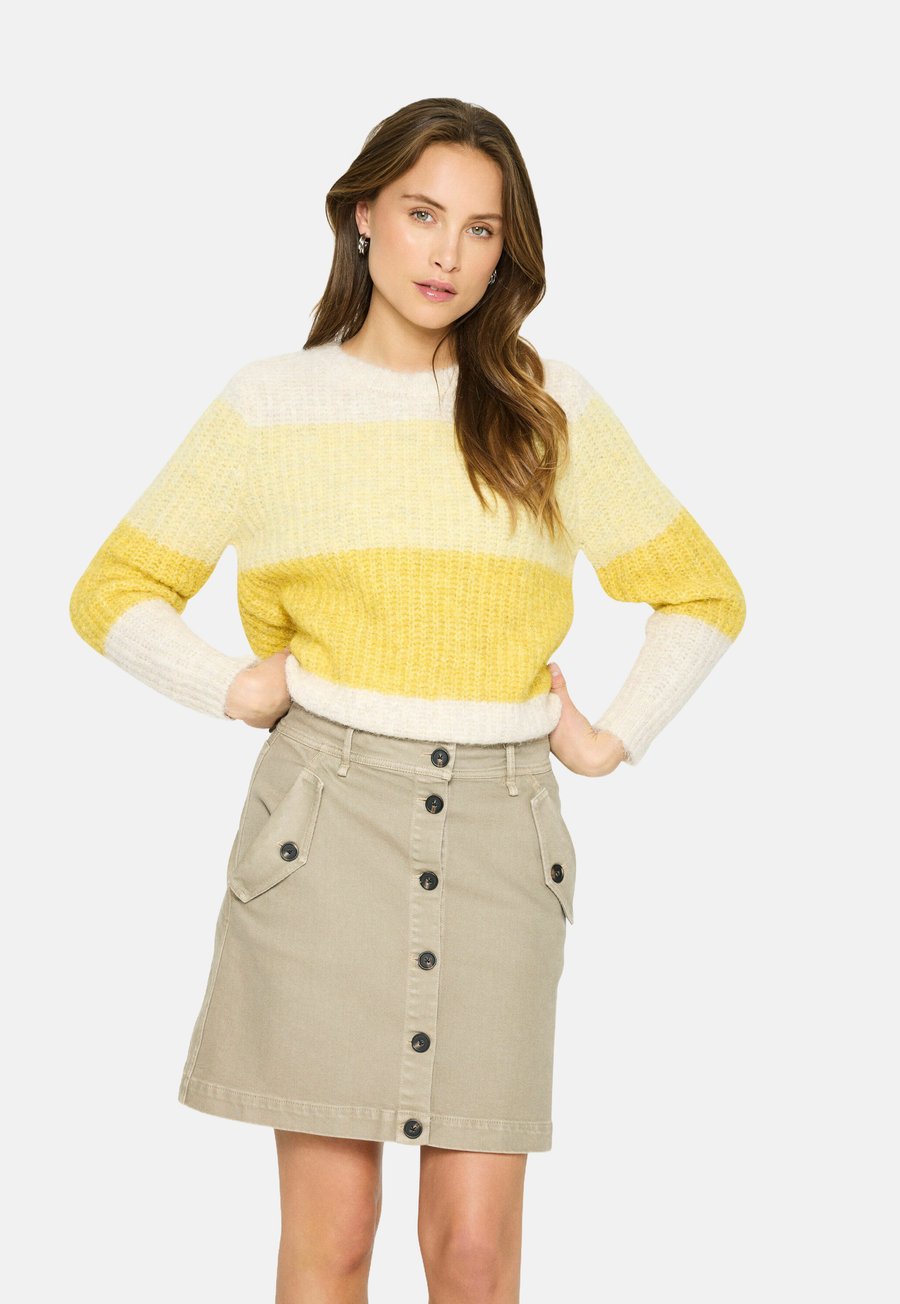 Джемпер Saint Tropez MANDYSZ , Misted Yellow Melange/Yellow
Джемпер Saint Tropez MANDYSZ , Misted Yellow Melange/Yellow