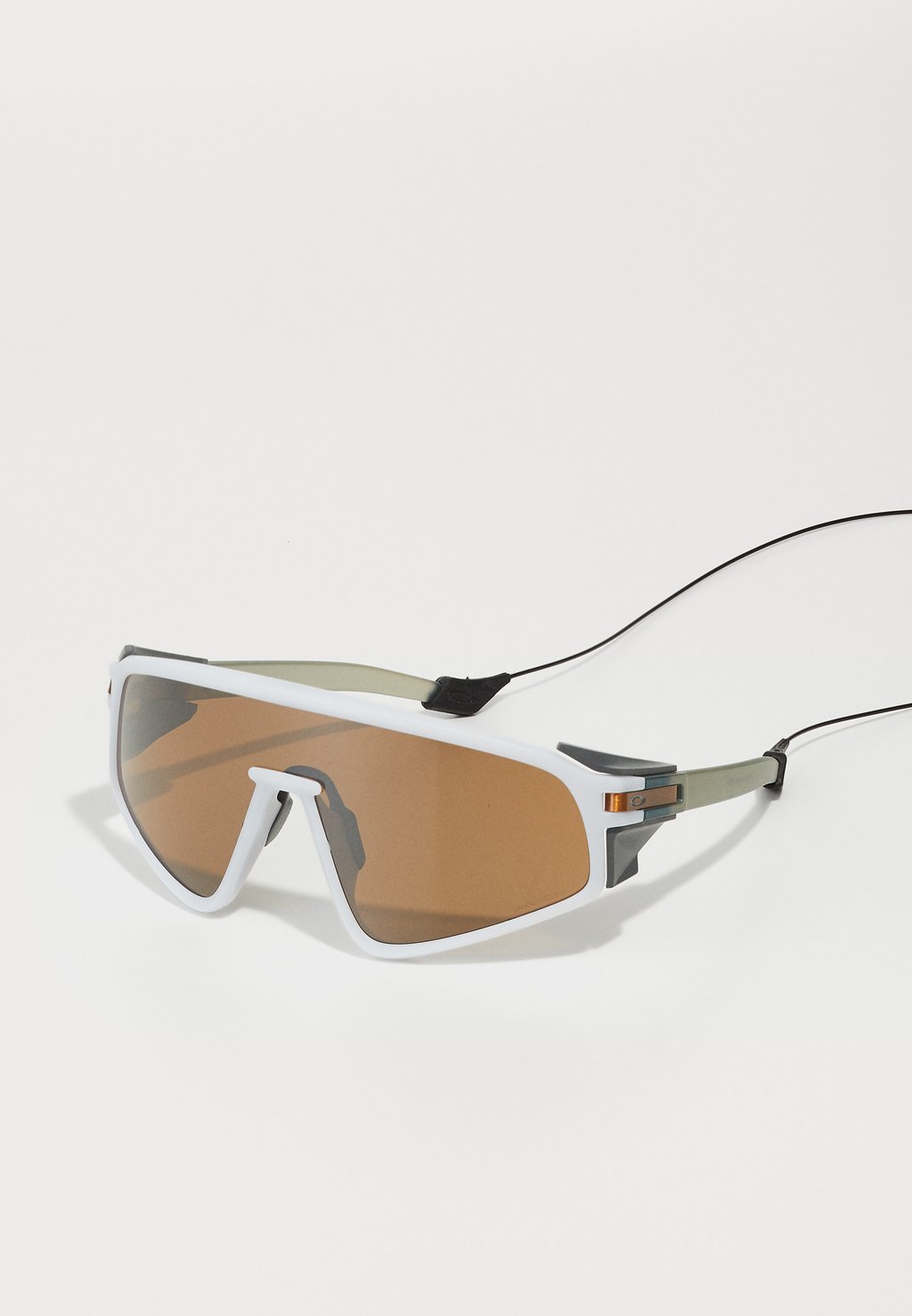 Солнцезащитные очки LATCH PANEL UNISEX Oakley, серый
Солнцезащитные очки LATCH PANEL UNISEX Oakley, серый