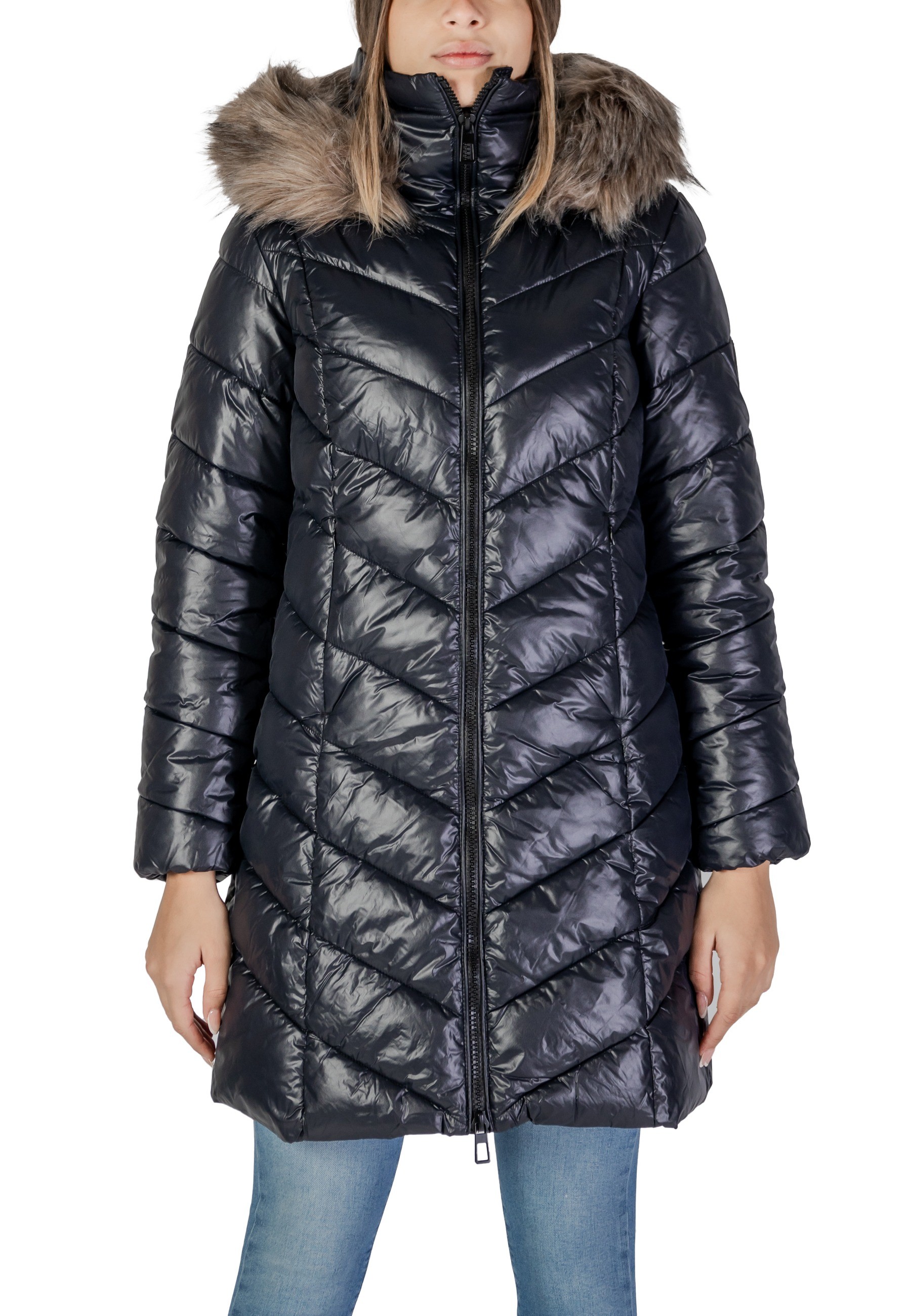 Куртки Only, черный
Куртки Only, черный