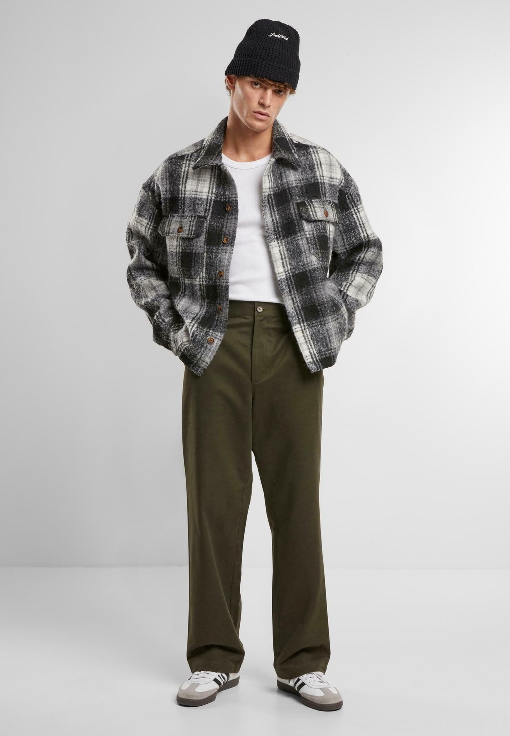 Брюки PROHIBITED, зеленый
Брюки PROHIBITED, зеленый