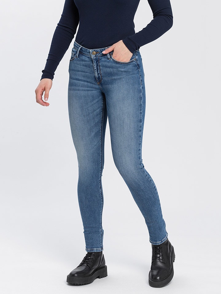 Cross Jeans Джинсы - зауженный крой - синего цвета
Cross Jeans Джинсы - зауженный крой - синего цвета