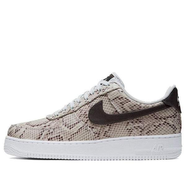 Кроссовки air force 1 низкие Nike, белый
Кроссовки air force 1 низкие Nike, белый