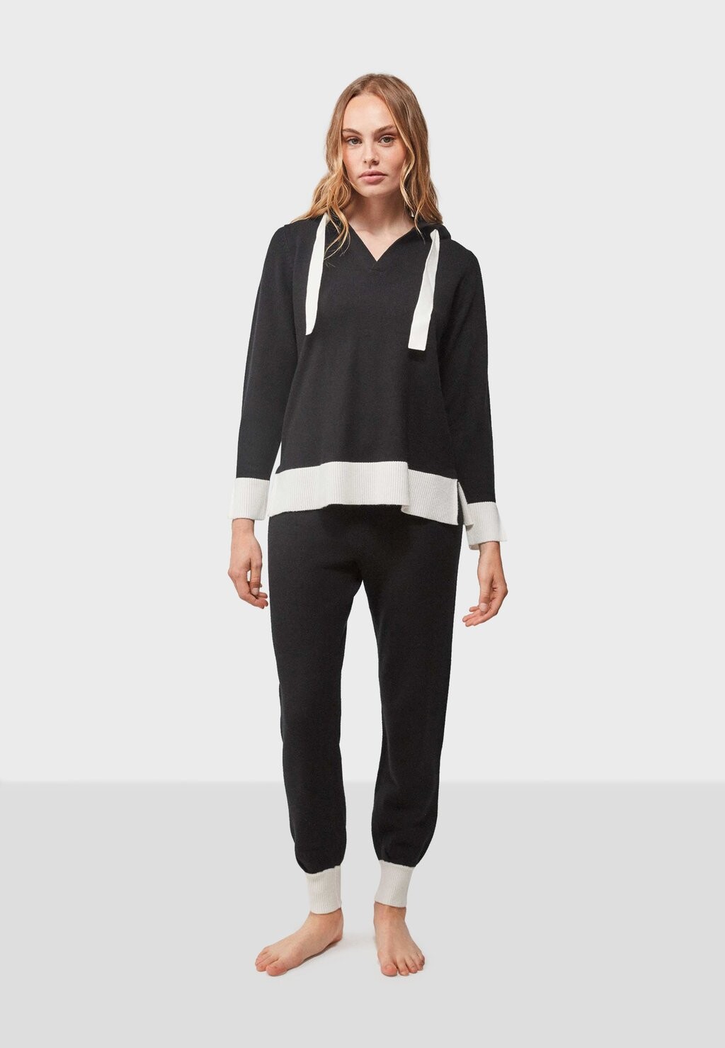 Пижамный комплект SET Gisela, черный
Пижамный комплект SET Gisela, черный