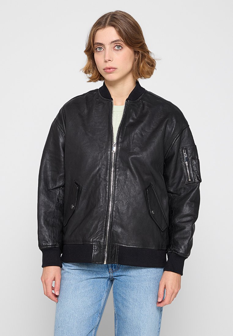 Кожаная куртка LASSYLIA Le Temps Des Cerises, черный
Кожаная куртка LASSYLIA Le Temps Des Cerises, черный