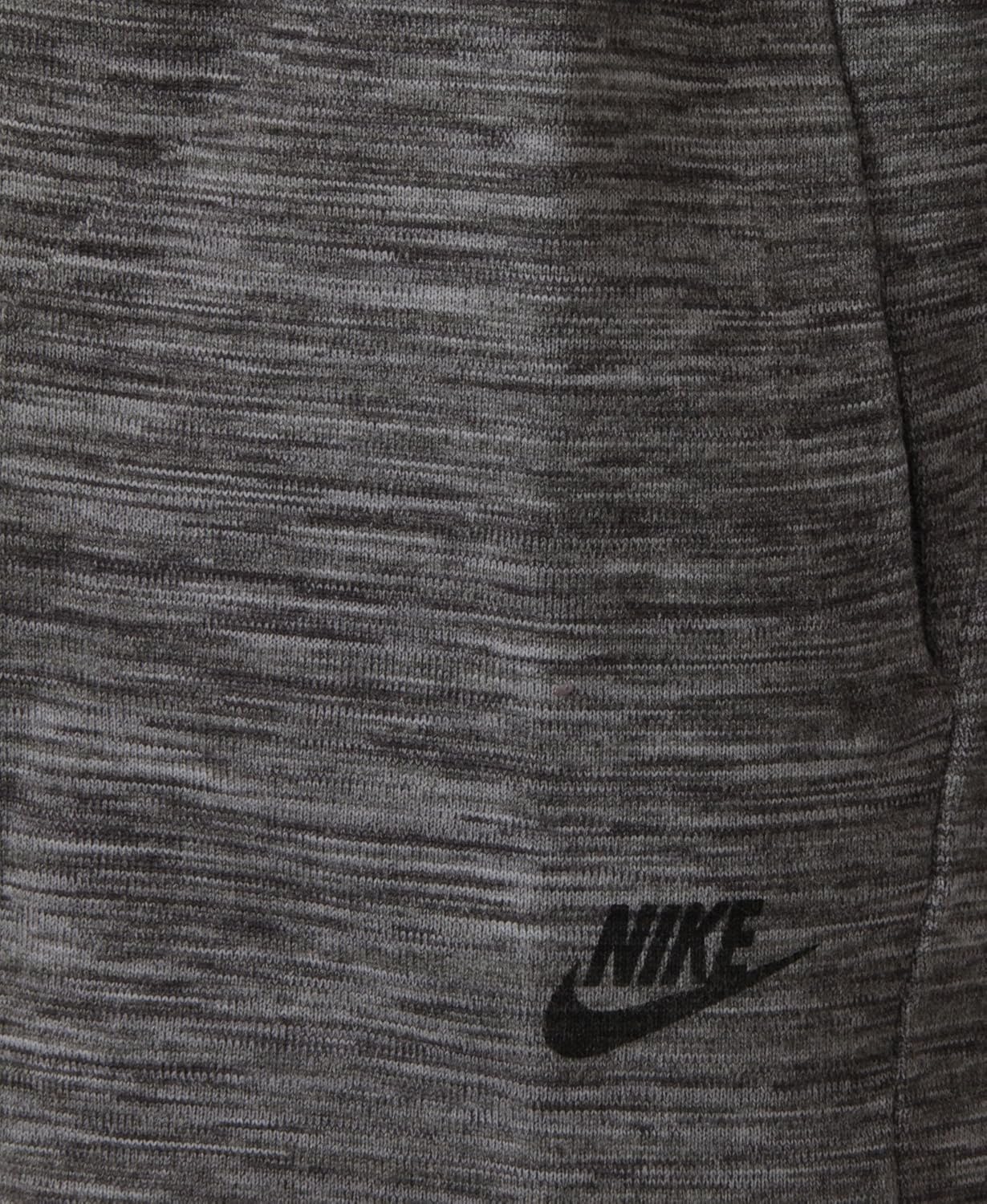 Мужская куртка-бомбер Nike Sportswear Tech Knit 810558, Grey
Мужская куртка-бомбер Nike Sportswear Tech Knit 810558, Grey
