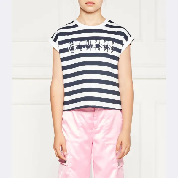 Футболка свободного кроя Guess, белый
Футболка свободного кроя Guess, белый