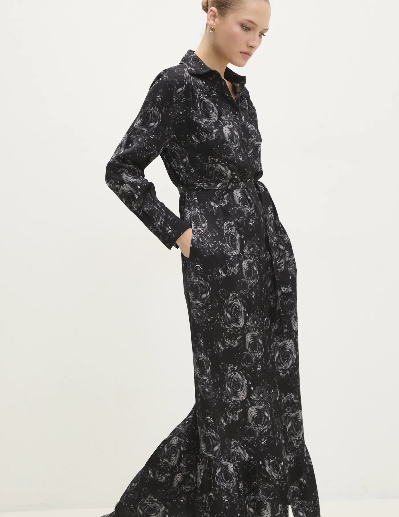 Платье Answear Lab, черный
Платье Answear Lab, черный