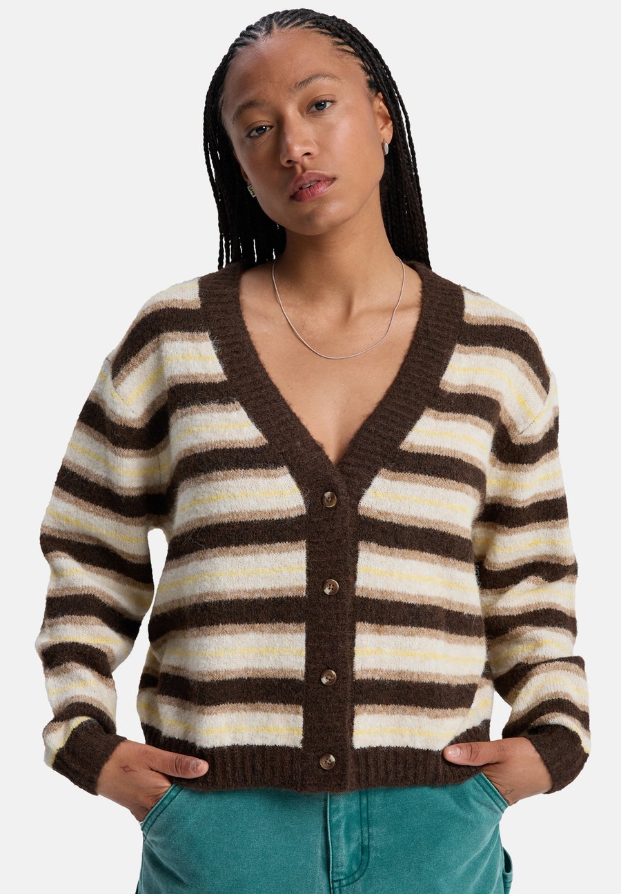 Кардиган Quiksilver BUKIT, Csd/Brown
Кардиган Quiksilver BUKIT, Csd/Brown