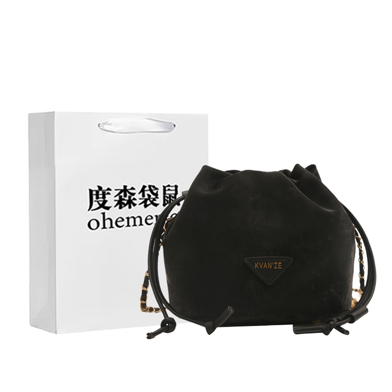 Dusen kangaroo Кроссбод сумка через плечо, Black without Charm
Dusen kangaroo Кроссбод сумка через плечо, Black without Charm