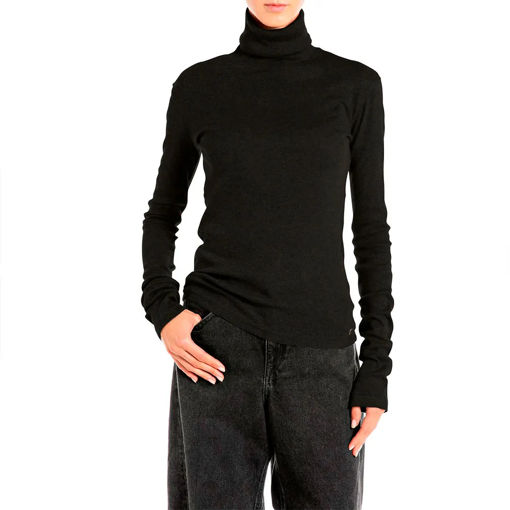 Футболка Replay W3445 .000.23970, черный
Футболка Replay W3445 .000.23970, черный