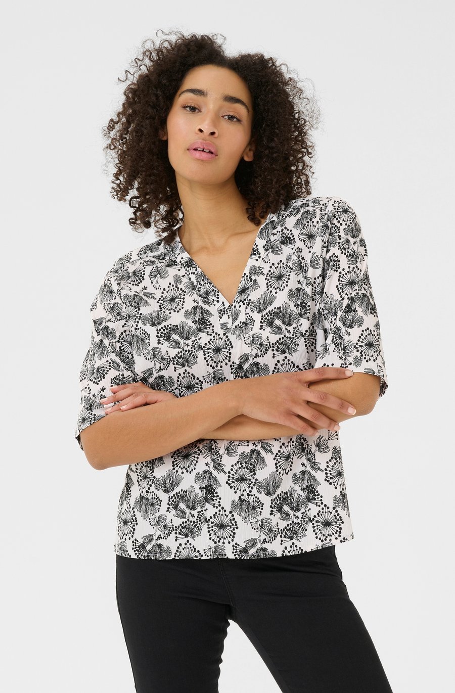 Блуза Kaffe KAHALEY PRINTED , Chalk W Black Deep Aop/White
Блуза Kaffe KAHALEY PRINTED , Chalk W Black Deep Aop/White