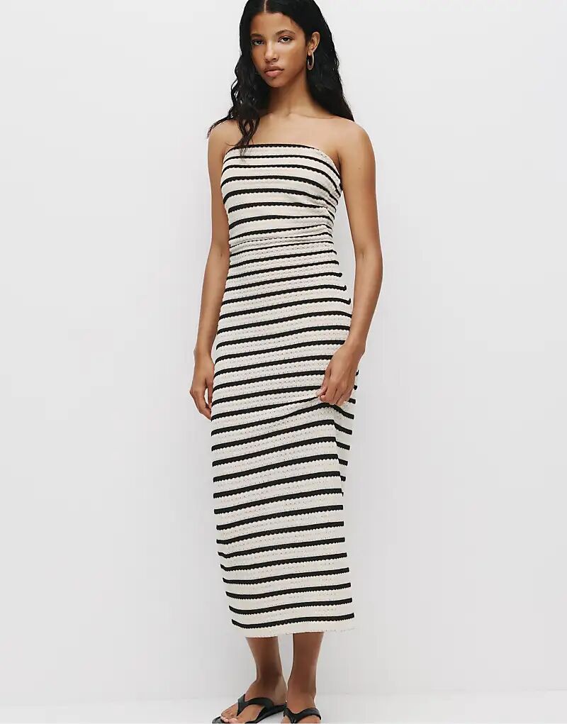 Платье миди в полоску Pull&Bear Knit в цвете экрю/черный
Платье миди в полоску Pull&Bear Knit в цвете экрю/черный