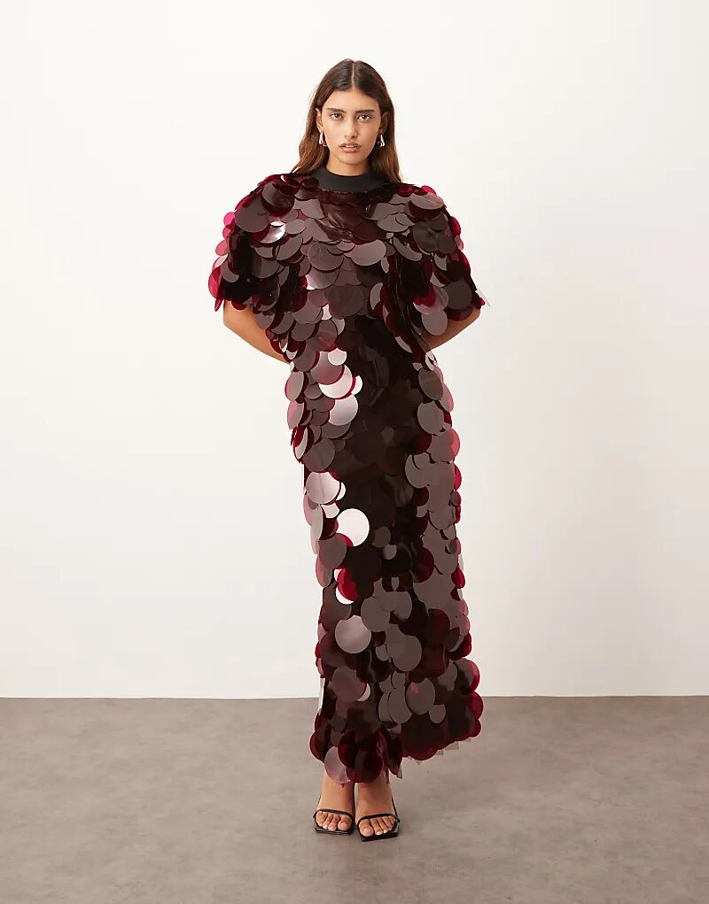 Платье ARRANGE с высоким воротом, диском, пайетками и бахромой по подолу цвета мерло
Платье ARRANGE с высоким воротом, диском, пайетками и бахромой по подолу цвета мерло