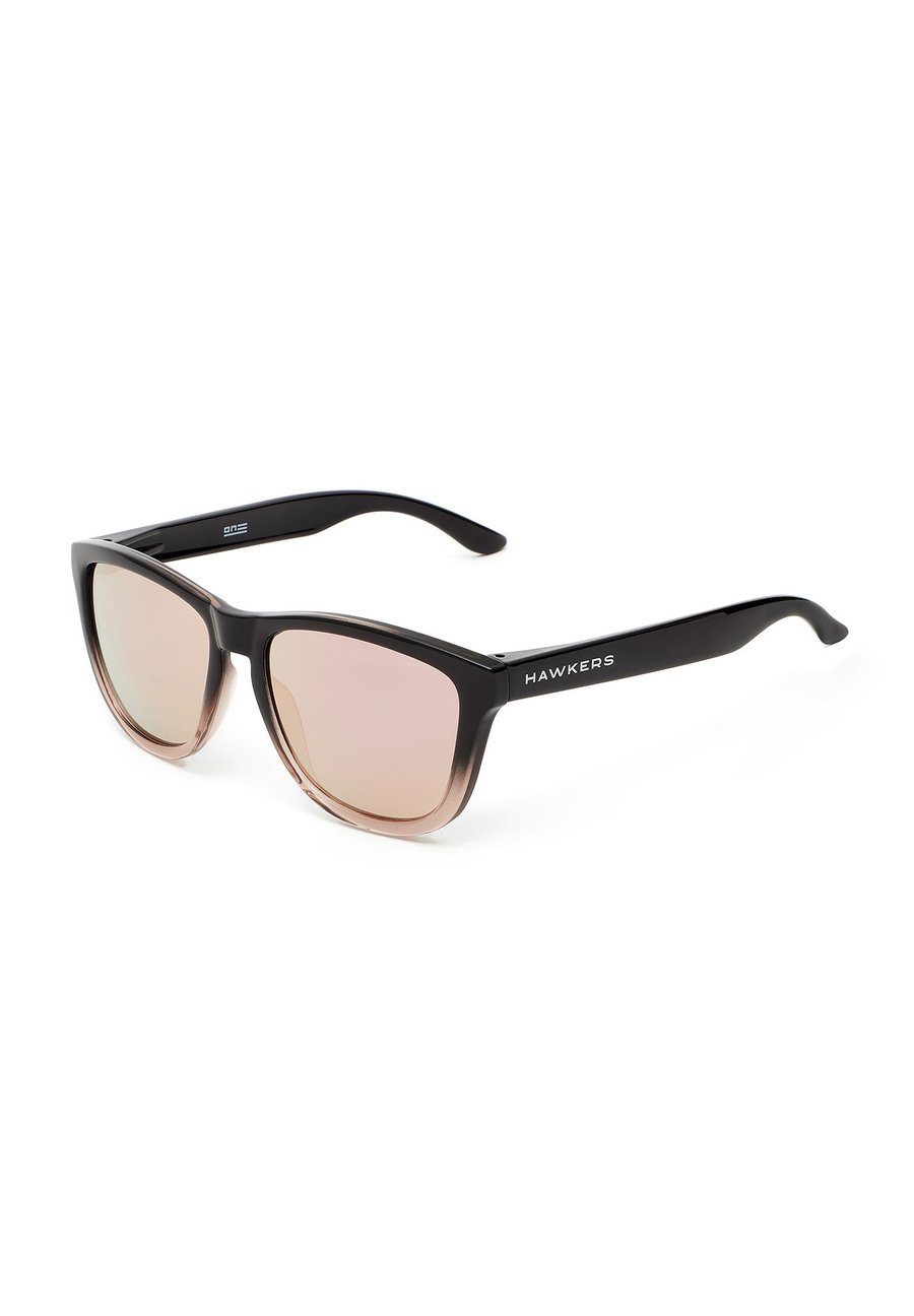 Солнцезащитные очки Hawkers ONE POLARIZED, Black
Солнцезащитные очки Hawkers ONE POLARIZED, Black