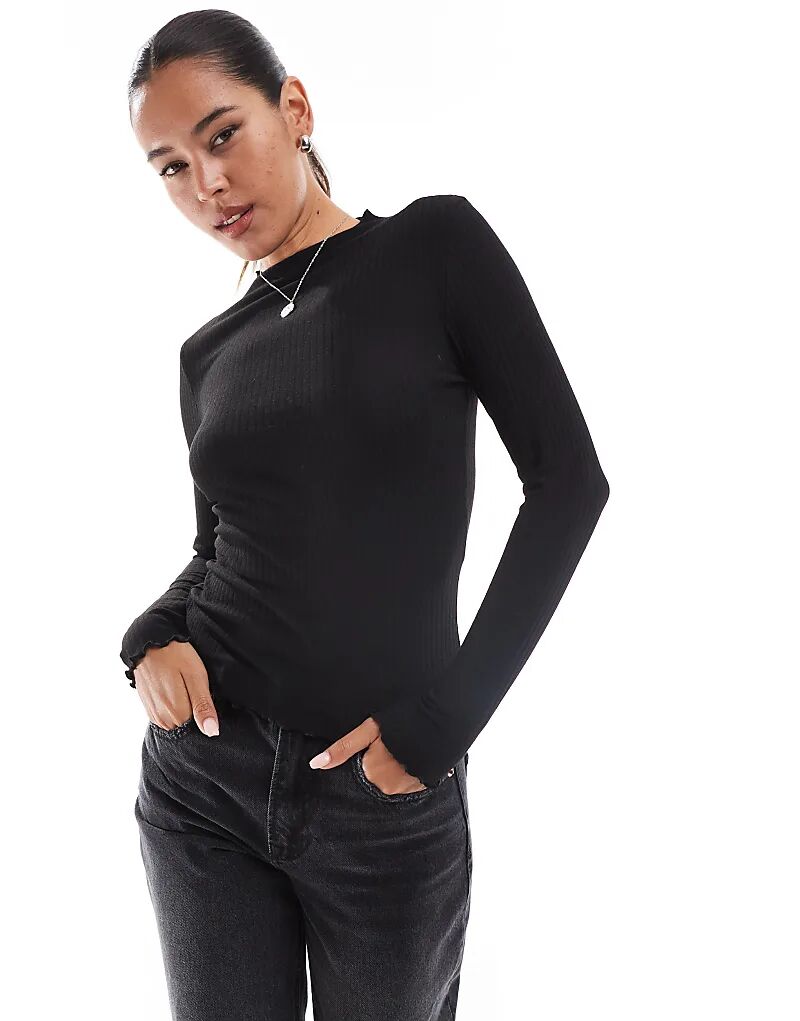 ONLY топ с высоким воротом и отделкой в рубчик, цвет «салат» черный
ONLY топ с высоким воротом и отделкой в рубчик, цвет «салат» черный