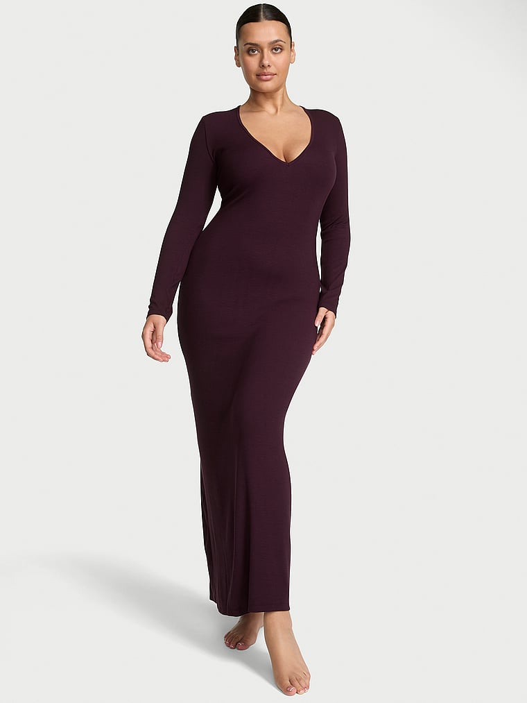 Роскошное ребристое модальное платье макси с глубоким V-образным вырезом и длинными рукавами Victoria'S Secret, цвет winter wine
Роскошное ребристое модальное платье макси с глубоким V-образным вырезом и длинными рукавами Victoria'S Secret, цвет winter wine