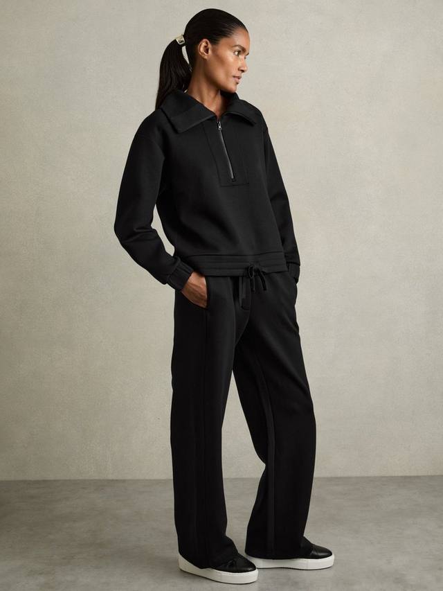 Топ с узким вырезом на молнии Reiss, черный
Топ с узким вырезом на молнии Reiss, черный