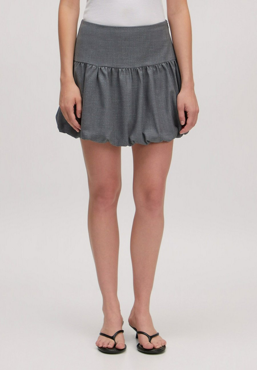 Юбка EDITED Puffball skirt, Grau/Grey
Юбка EDITED Puffball skirt, Grau/Grey