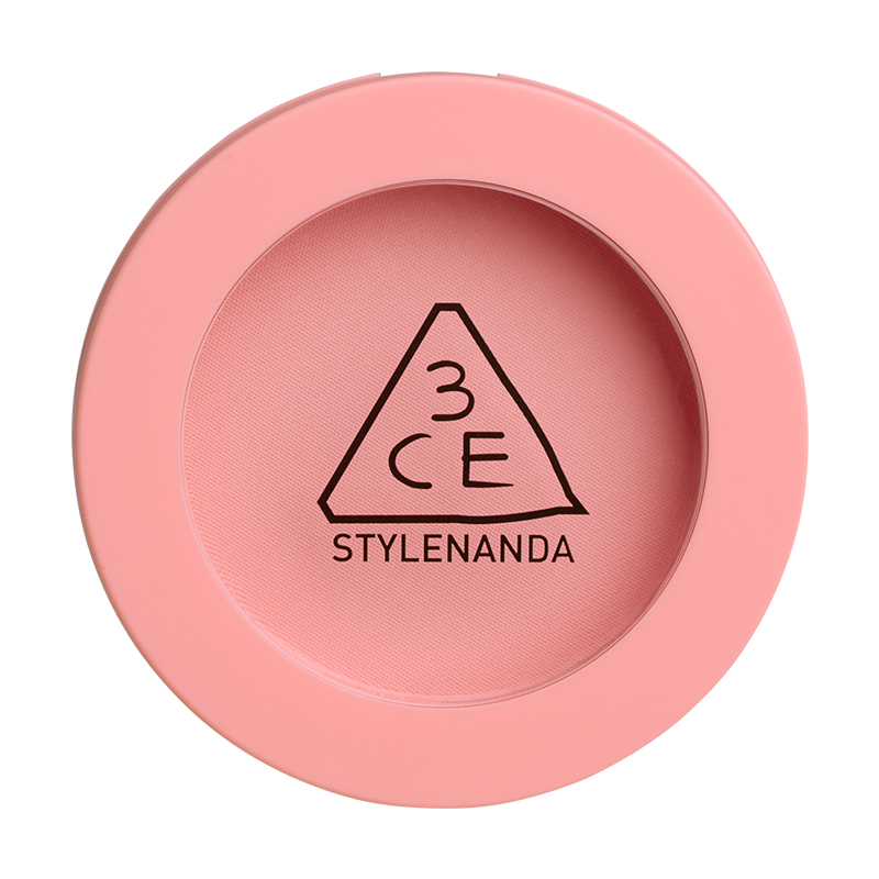 3CE Румяна Pink Cool Smiley Face Monochrome для естественного контуринга, коррекции тона кожи и сияющего цвета лица 5g
3CE Румяна Pink Cool Smiley Face Monochrome для естественного контуринга, коррекции тона кожи и сияющего цвета лица 5g