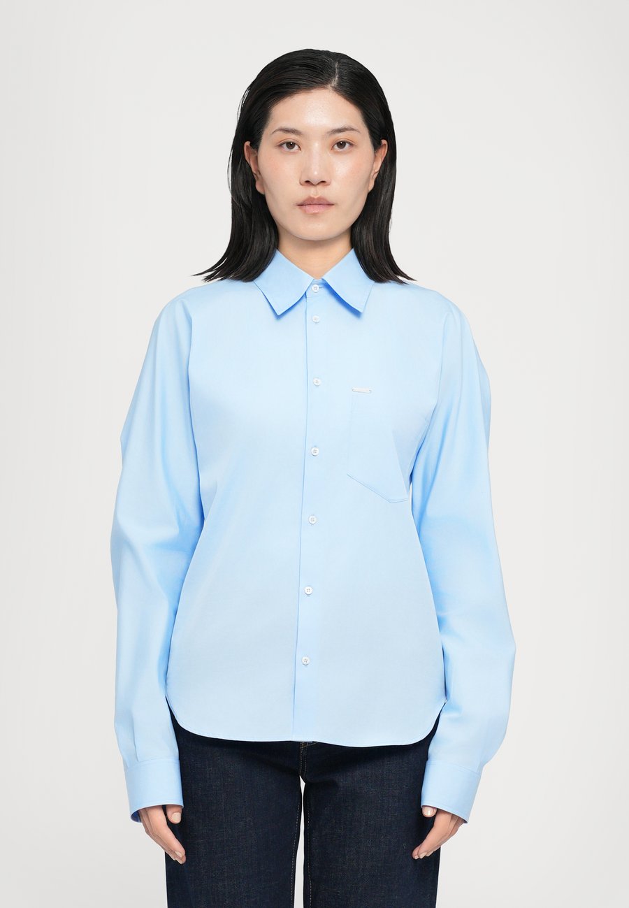Блуза Dsquared2 ROUNDED SHIRT, Light Blue
Блуза Dsquared2 ROUNDED SHIRT, Light Blue