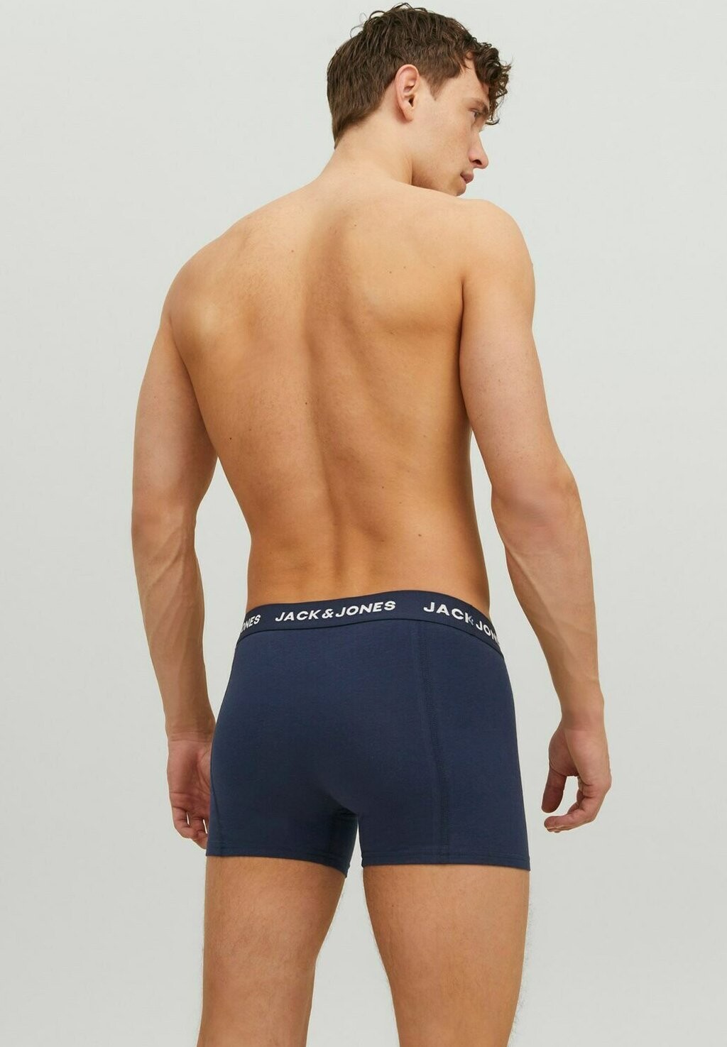 Трусы ANTHONY 3-PACK Jack & Jones, синий
Трусы ANTHONY 3-PACK Jack & Jones, синий