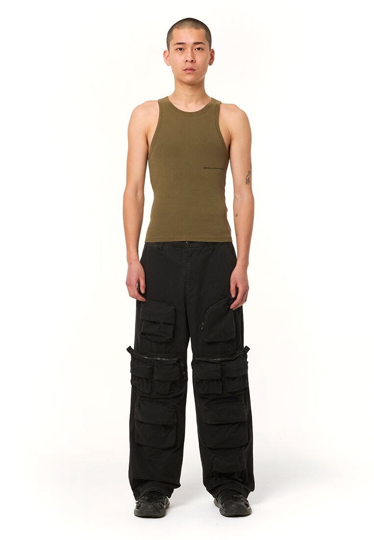 Топ GARMENT DYED TANK BOILER ROOM, оливковый
Топ GARMENT DYED TANK BOILER ROOM, оливковый